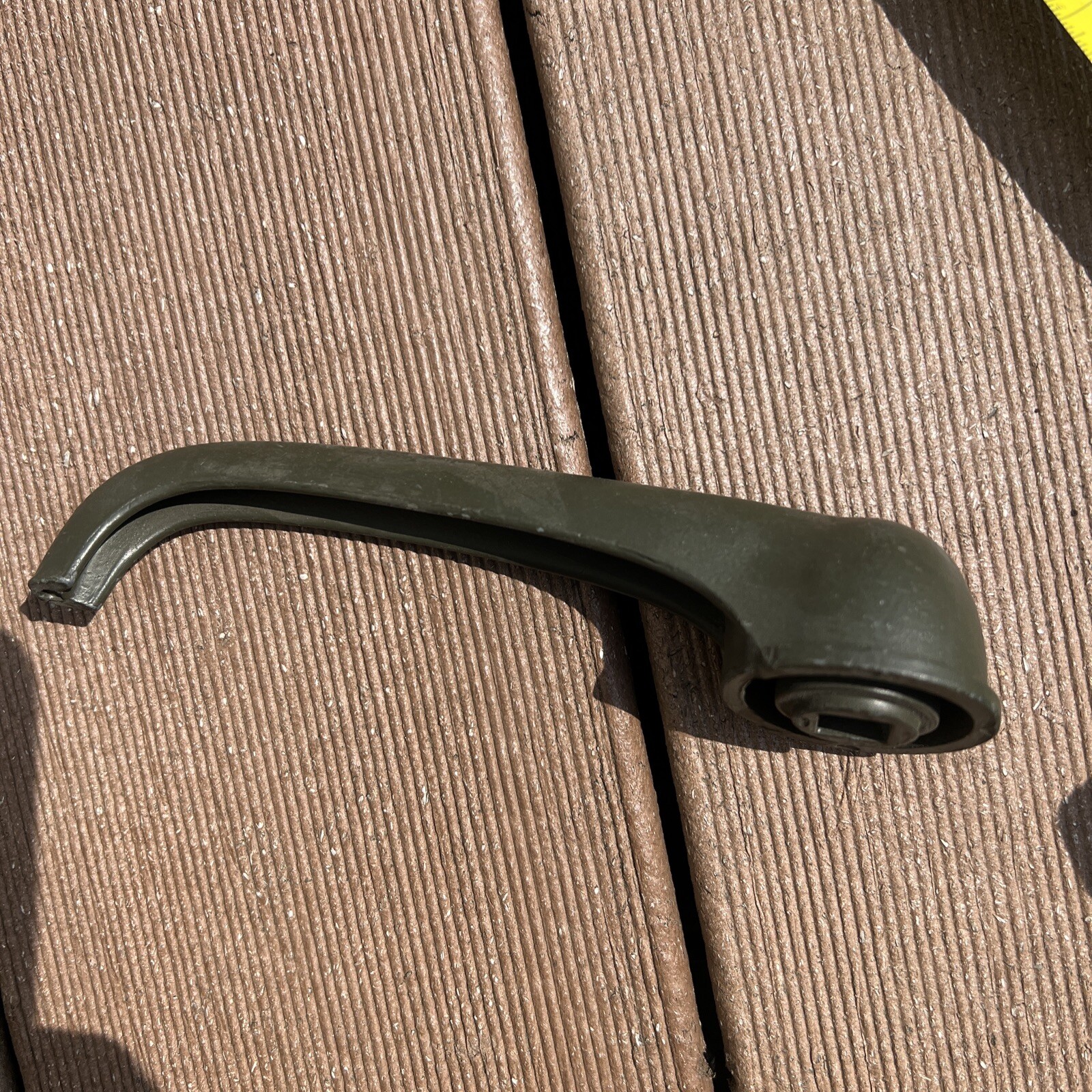 INSIDE DOOR HANDLE M939 / M809 SERIES, M35 M SERIES MILITARY TRUCKS 7975609 NOS