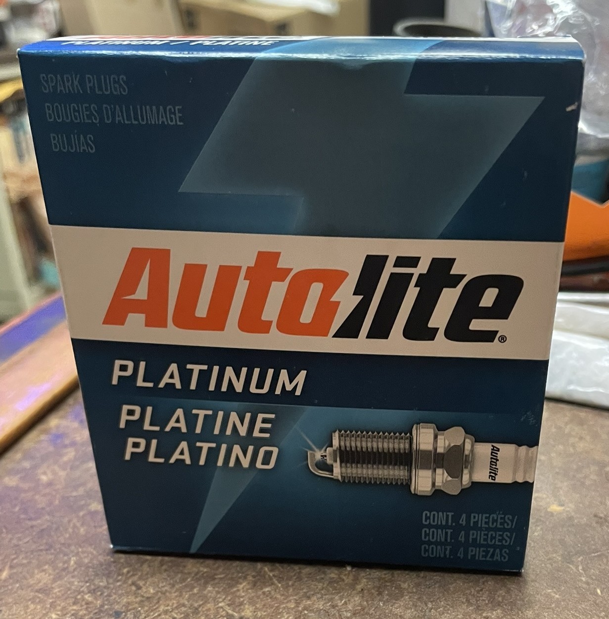 Pack of 4 – Autolite Platinum Spark Plugs – P/N:  AP5263 (NOS)