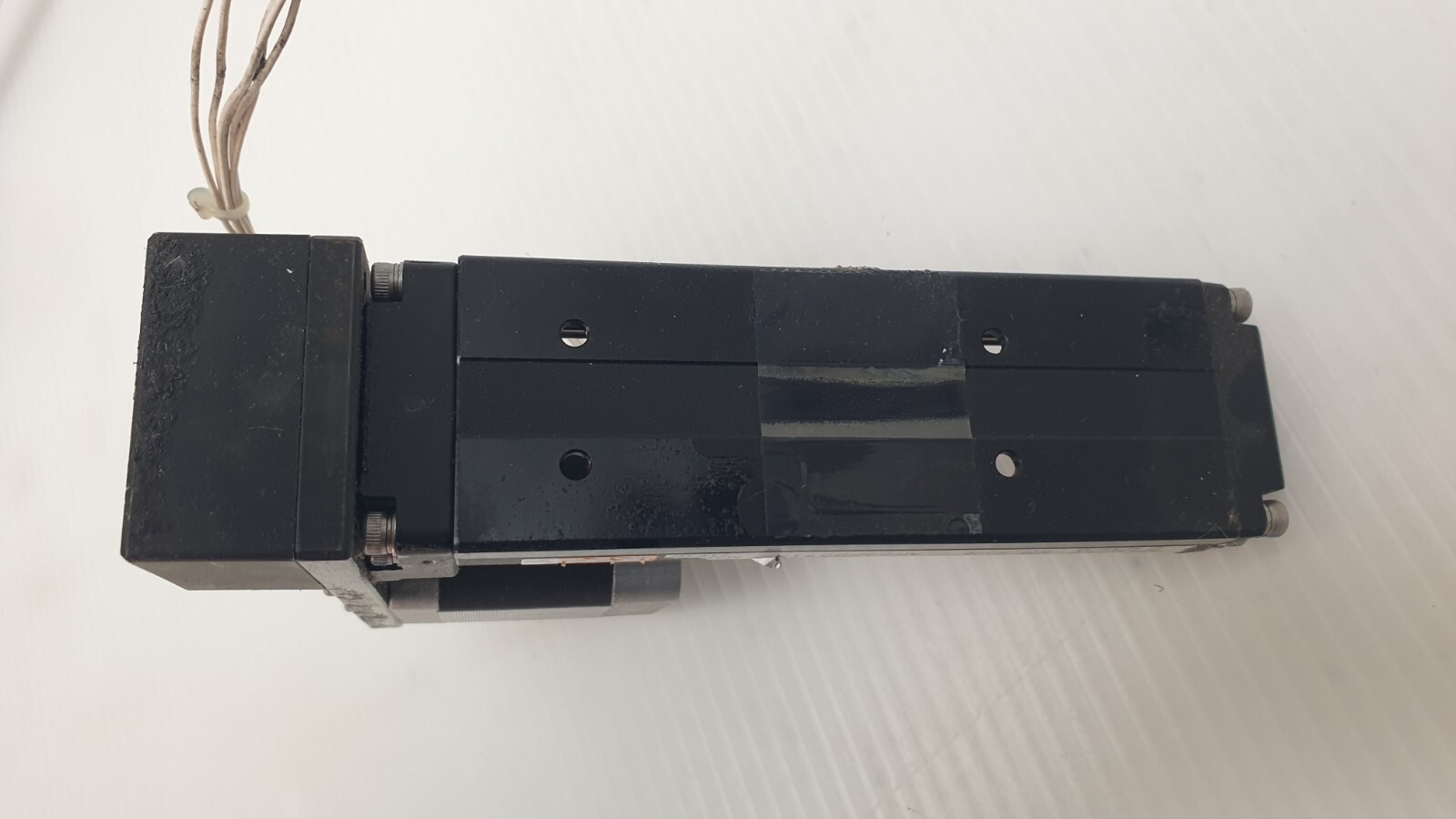 THK Linear Actuator KR20 with Japan Servo Motor KH42KM2-901