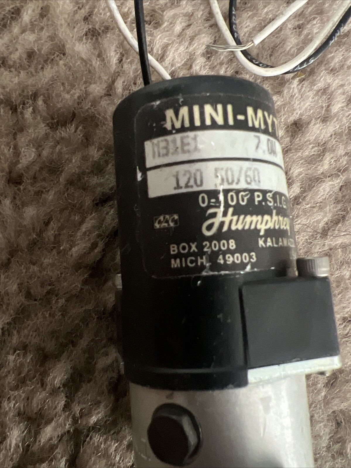 Humphrey Mini-Myte 31E1 Solenoid Valve With Wires.