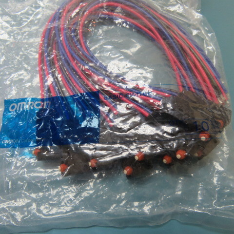 OMRON D2VW-5-1MS Qty of 4 per Lot Switch SPDT Chassis Mount