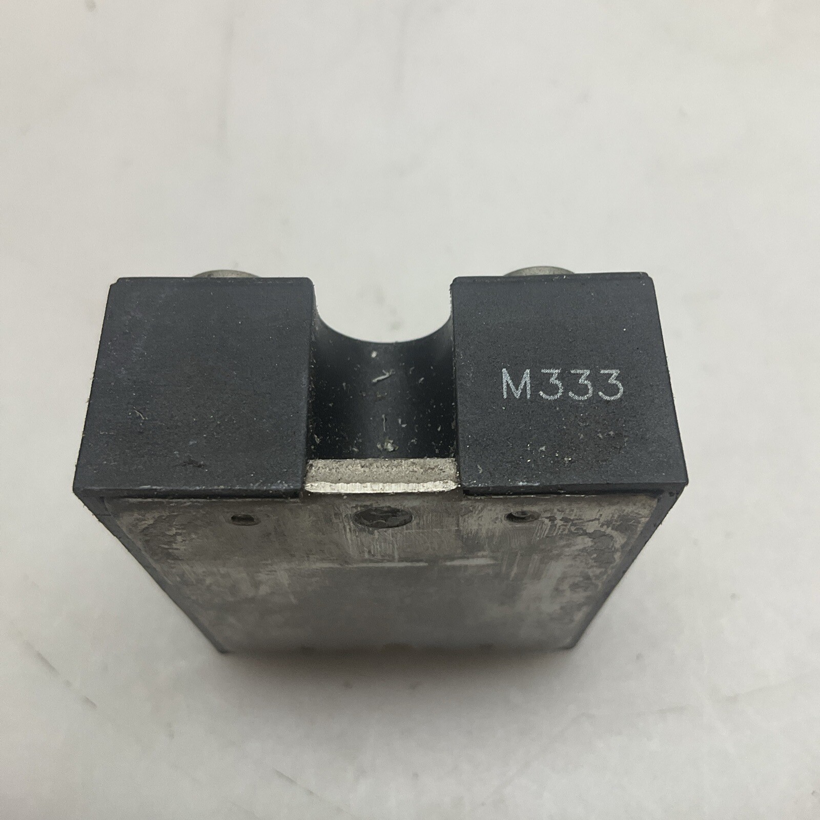 Crydom D4890 Solid State Relay 90 Amp 3-32 VDC Control Voltage Panel Mounted