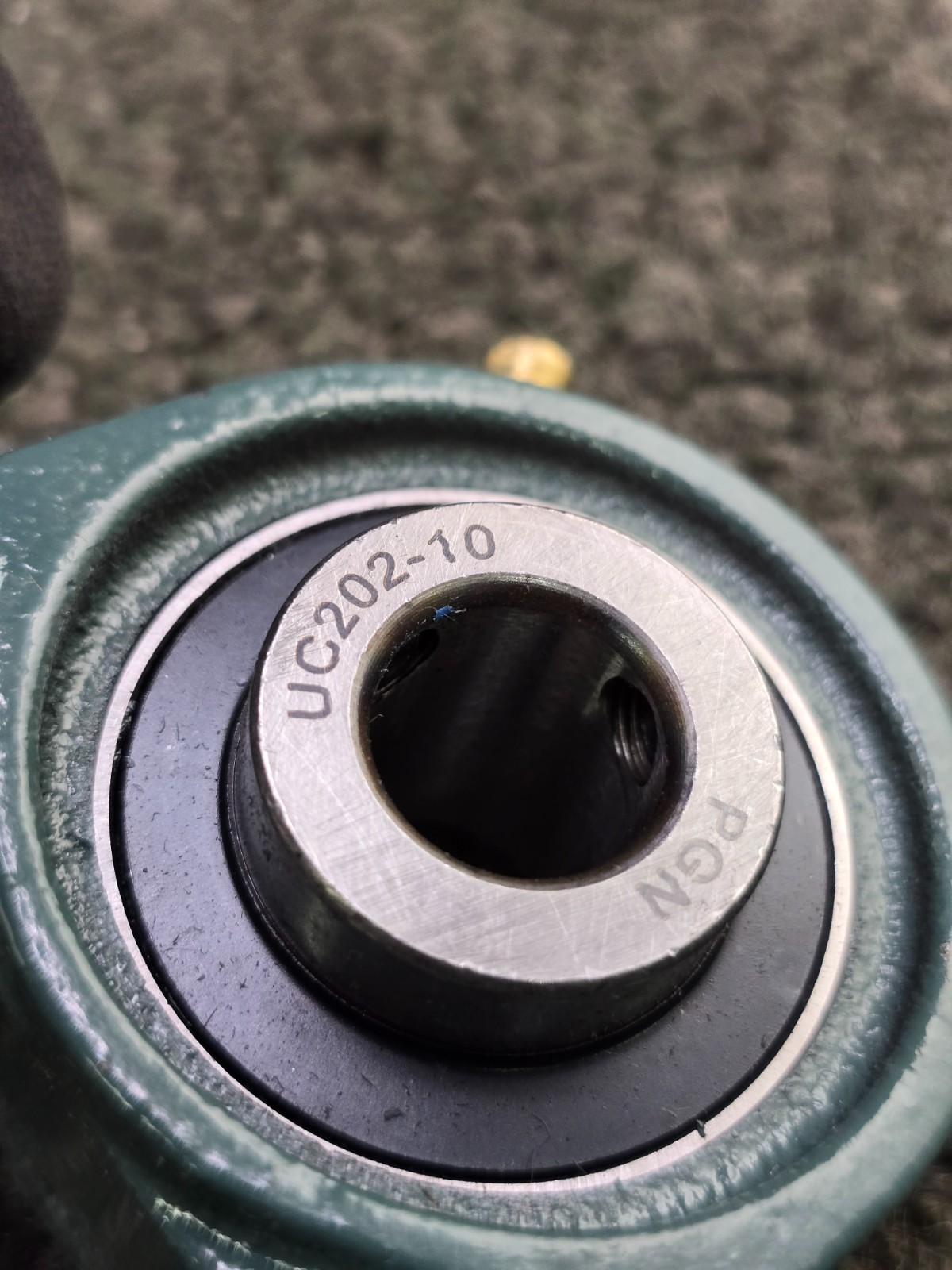 PGN P202 2-Bolt Pillow Block Housing Unit with UC202-10 5/8″ Ball Bearing Insert