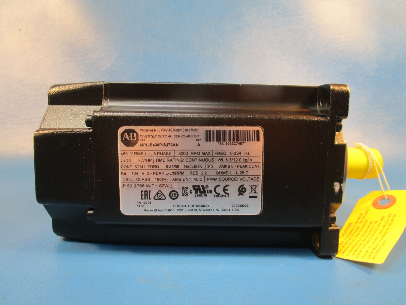 ALLEN BRADLEY MPL-B430P-SJ72AA, Inverter Duty AC Servo Motor, 460 V, Frame Size