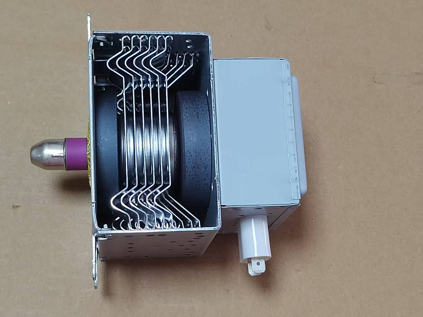 Replacement Magnetron For Samsung OM75P(31)ESGN Drying Air-cooled Magnetron OEM