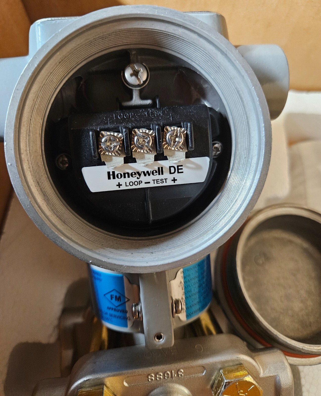 Honeywell STG840 Pressure Transmitter – NEW