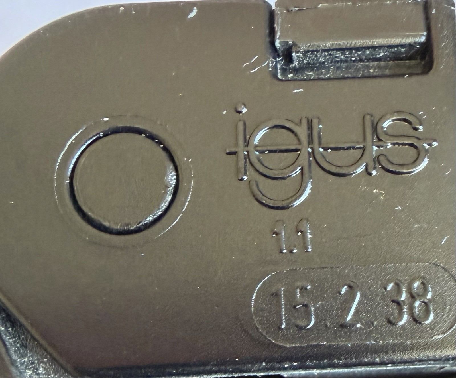 Igus 15 2 38 Energy Chain 22 Links