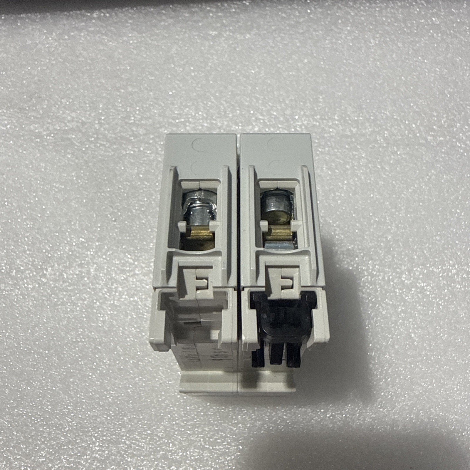 NEW* ABB S 202 U K 15 A Circuit Breaker 2 POLE UNIT FREE US SHIPPING