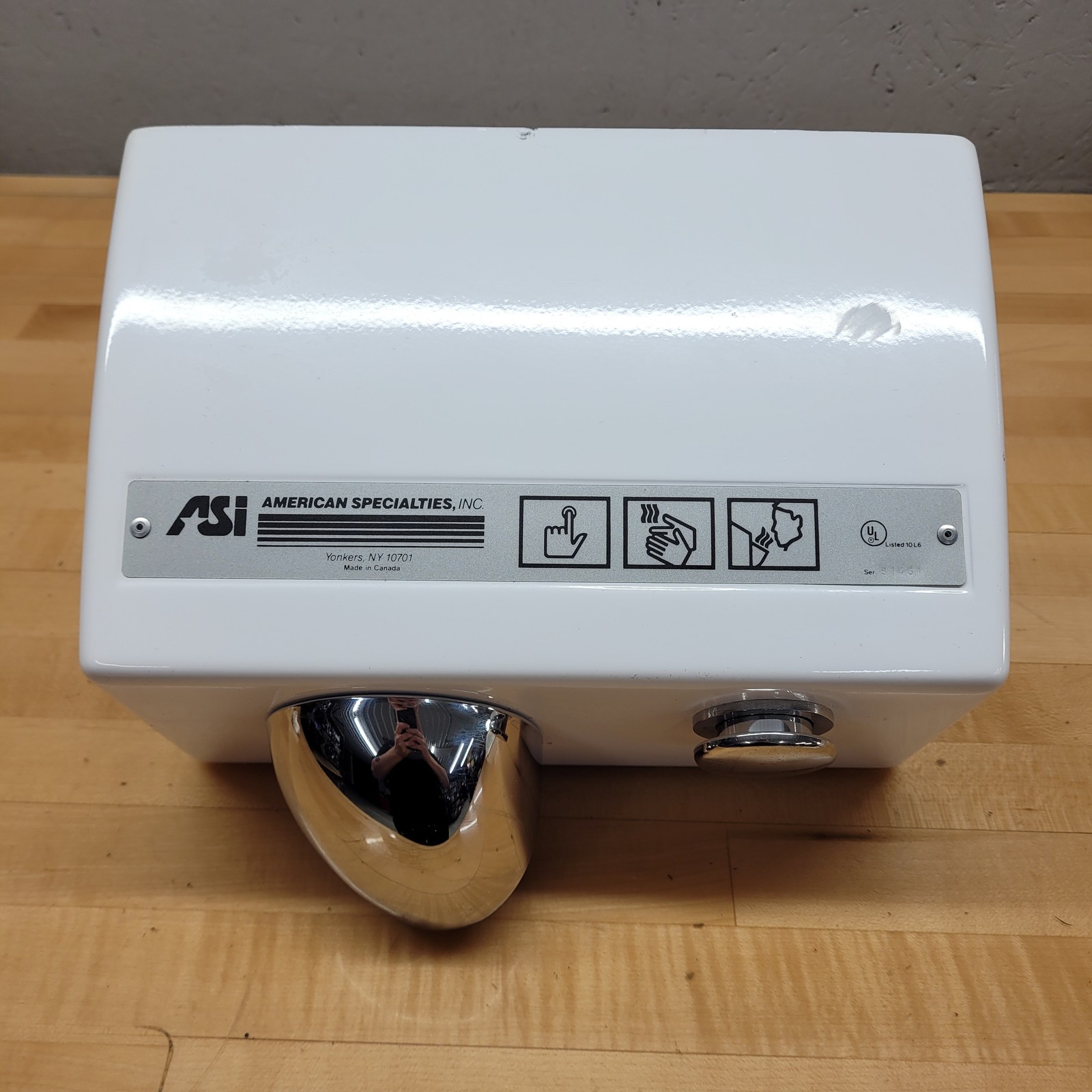 ASI MT1O Hand Dryer, Surface Mount,110-120V, Push Button – USED