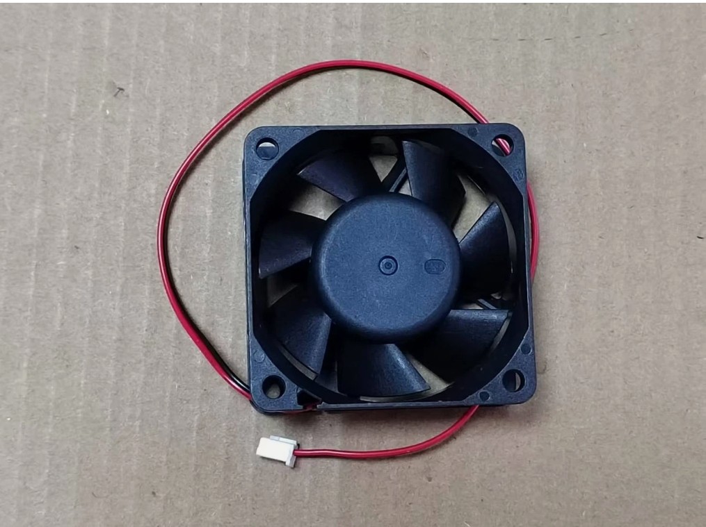 1 PCS For Y.S.TECH 6025 NYW06025012BSS DC12V 0.42A 6CM 2pin cooling fan