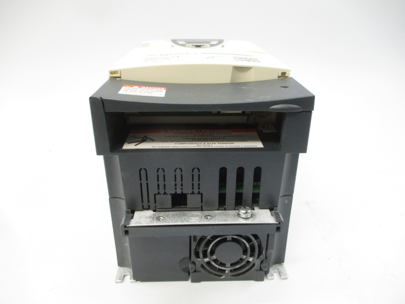 SCHNEIDER ELECTRIC ATV71H075N4Z 380-480V 3.7A UNMP