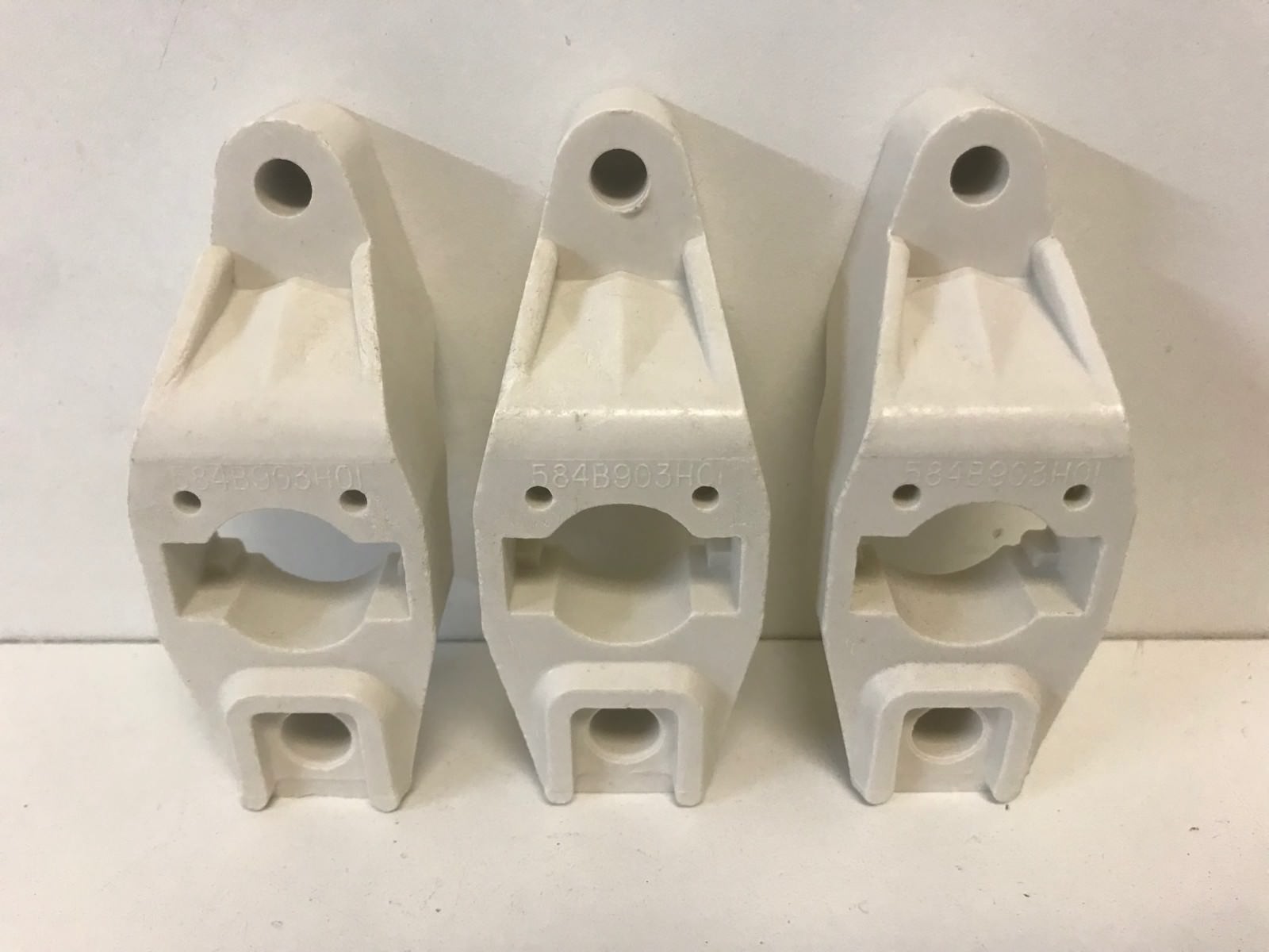 SET OF (3) NEW! ABB WEAKLINK PROTECTIVE LINK MOUNTING BLOCKS 584B903H01