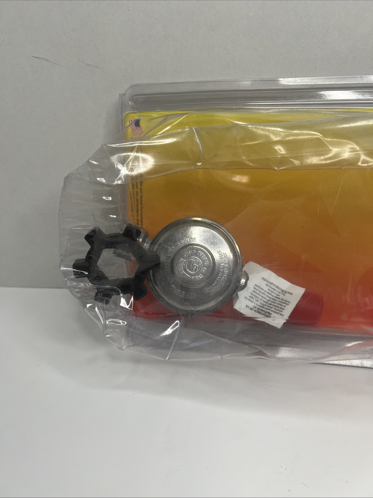 Mr. Heater 5 ft. L Propane Hose and Regulator Assembly F273071
