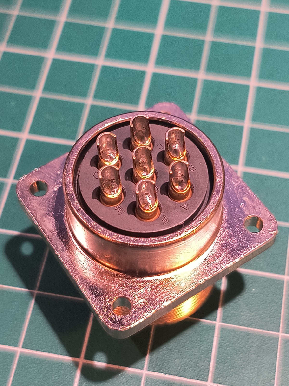 ITT CANNON MS3102E20-15P
