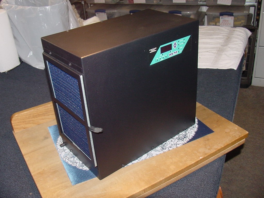 Ice Cube IQ1000V, Vertical-Mount Enclosure Air Conditioner, 1000 BTU/h, 120V AC