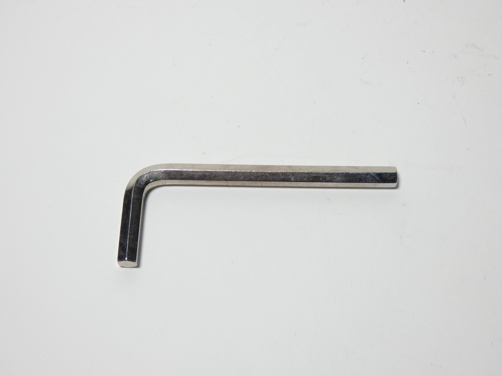 Southwire MS114 1-1/4″ Pulling Swivel 6000Lbs – NEW Surplus!