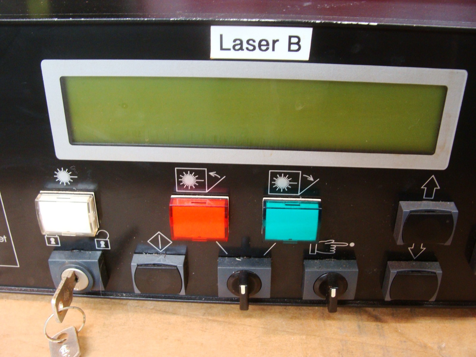 TELESIS TLM SERIES DIODE-PUMPED LASER SYSTEM TLM 100EP
