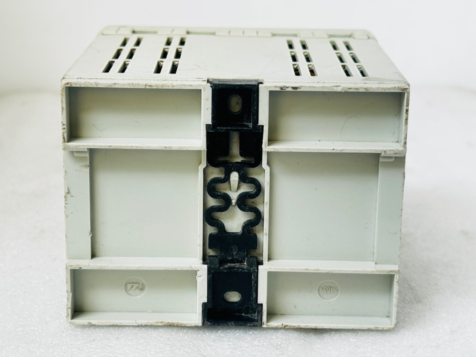 MASIBUS 9000U-S-C-U1-4-1 Series 9000U Isolated Converter 90V AC-265V AC 4-20mA