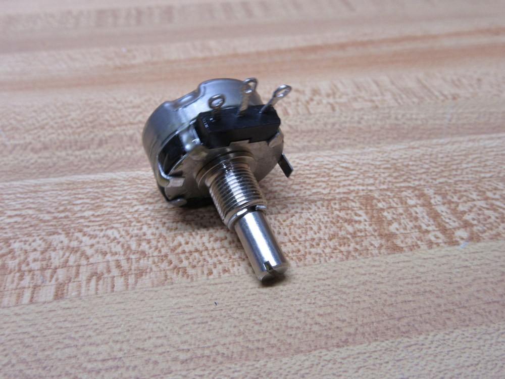 Clarostat RV4NAYSD105A Rotary Potentiometer 53C3-1 1-MEG-S