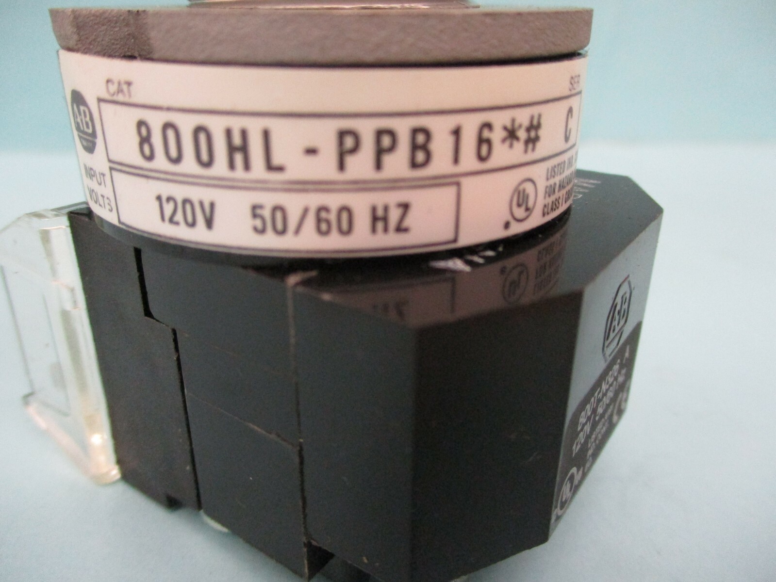 New other Allen-Bradley Push Button 800HL-PPB16 800T-XA Series D A2903DH