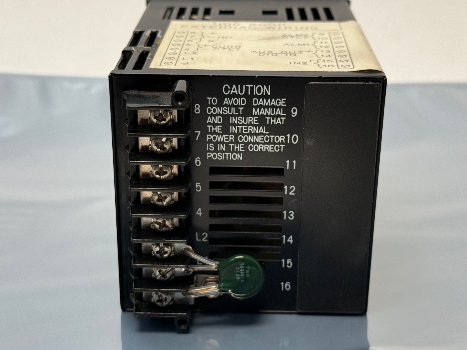 Honeywell UDC2001-0-0000-0000-00-0112 Temperature Controller UDC2000 Mini-Pro