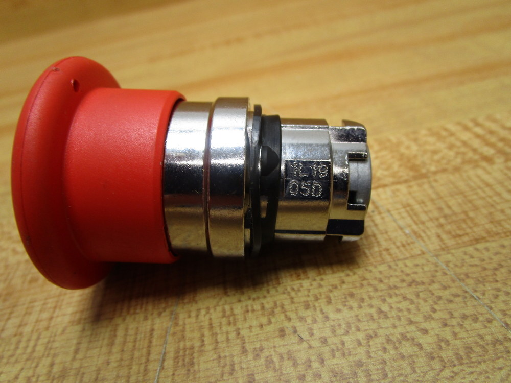 Schneider ZB4BT84 Telemecanique Push/Pull Pushbutton
