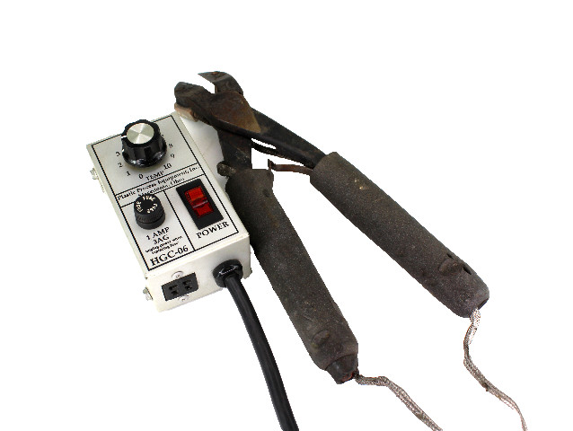 Plastic Process Equipment HGC-06 Heated Nipper w/ Temperature Controller 1 Amp,