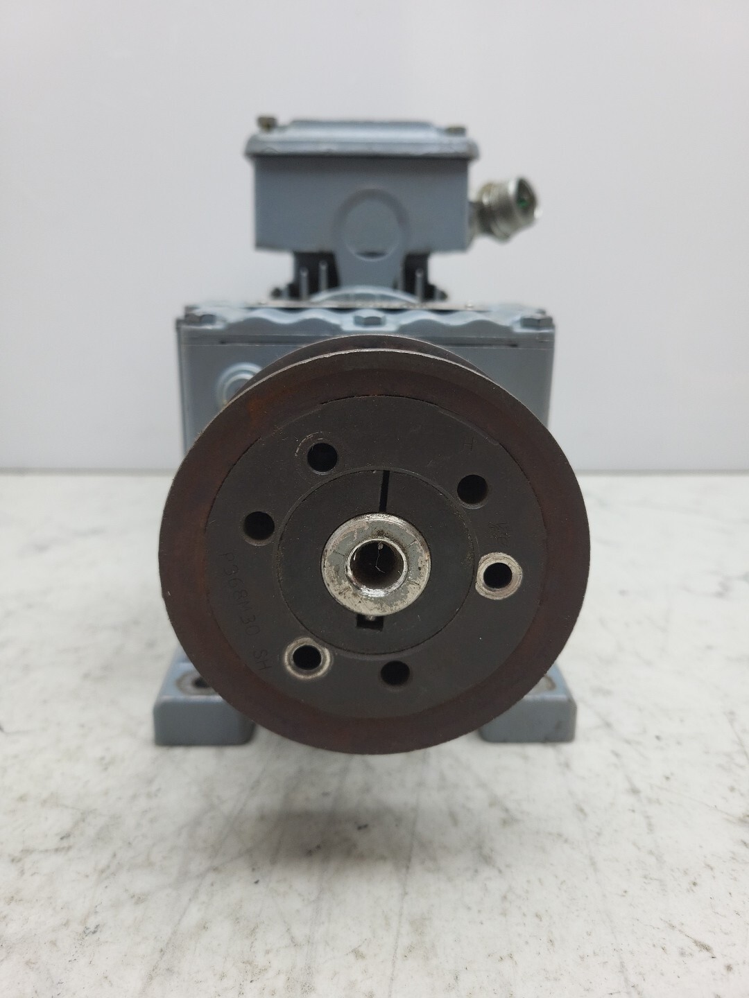 Sew Eurodrive R27DT71C4 Gear Motor .33 Hp Type R27 Gear Reducer 48.17:1 Ratio