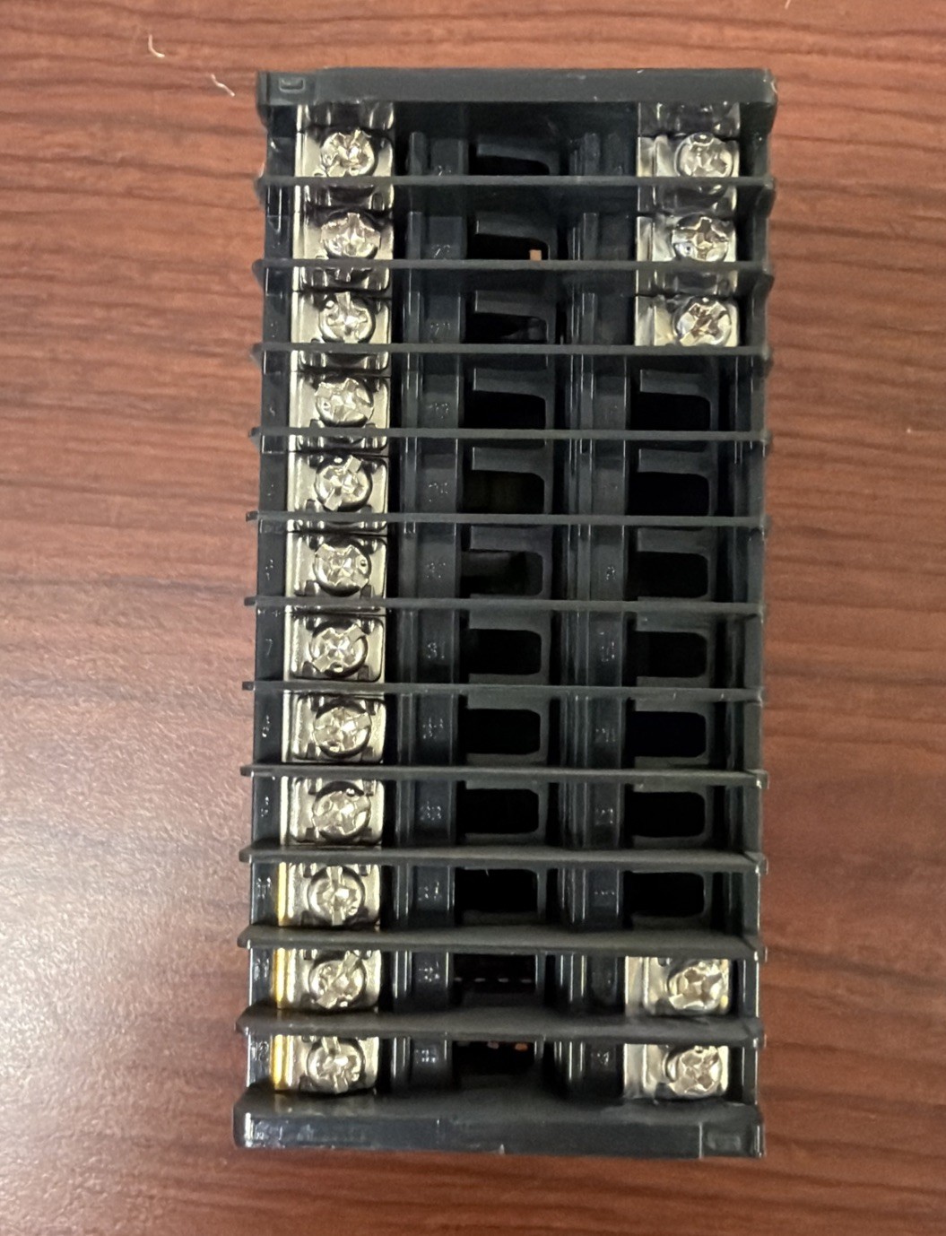 RKC CB400, TEMPERATURE CONTROLLER, AJA3-MM*NN-N1/A/Y