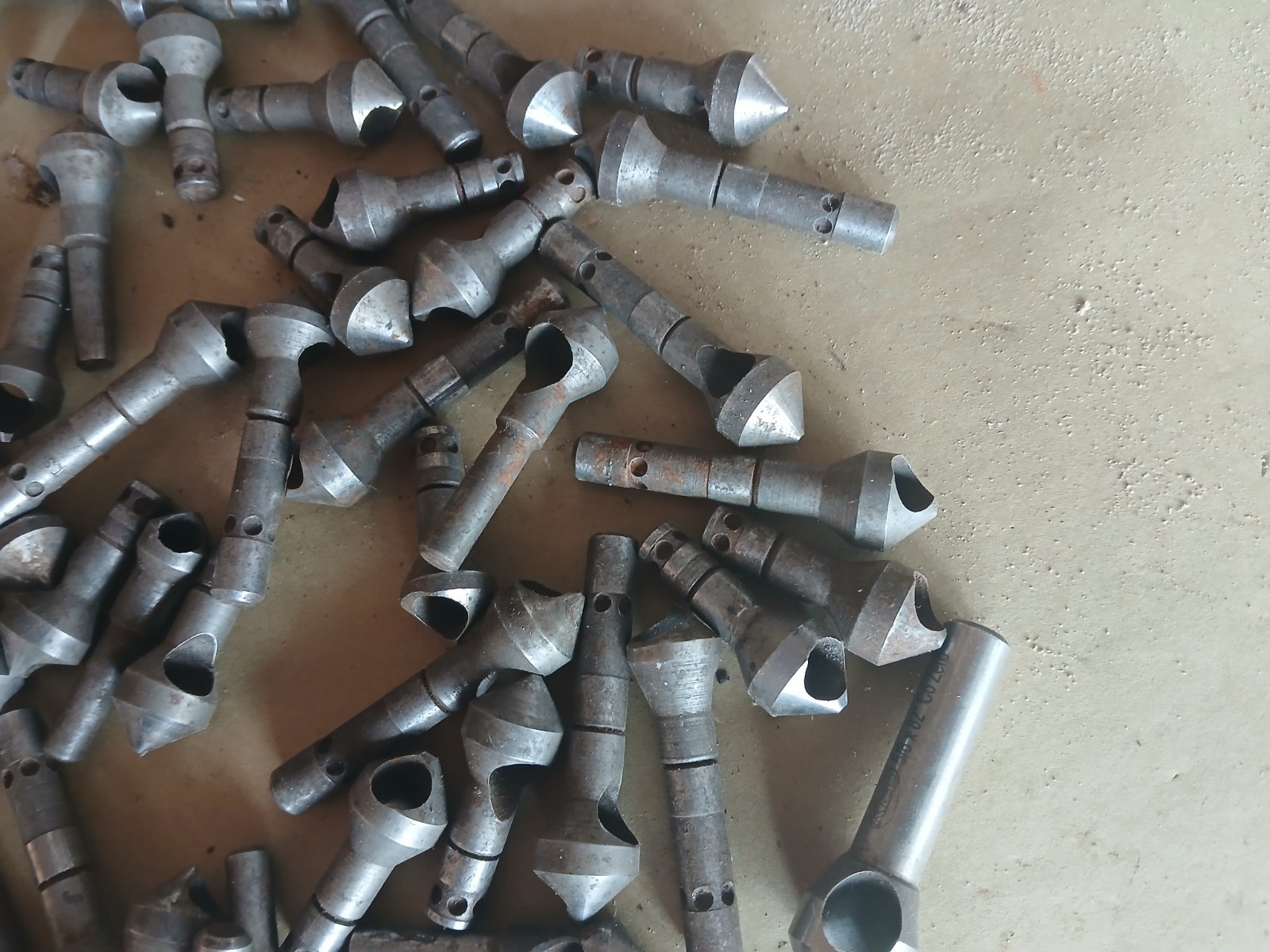 Lot of 79 Deburring Tool machinist milling lathe