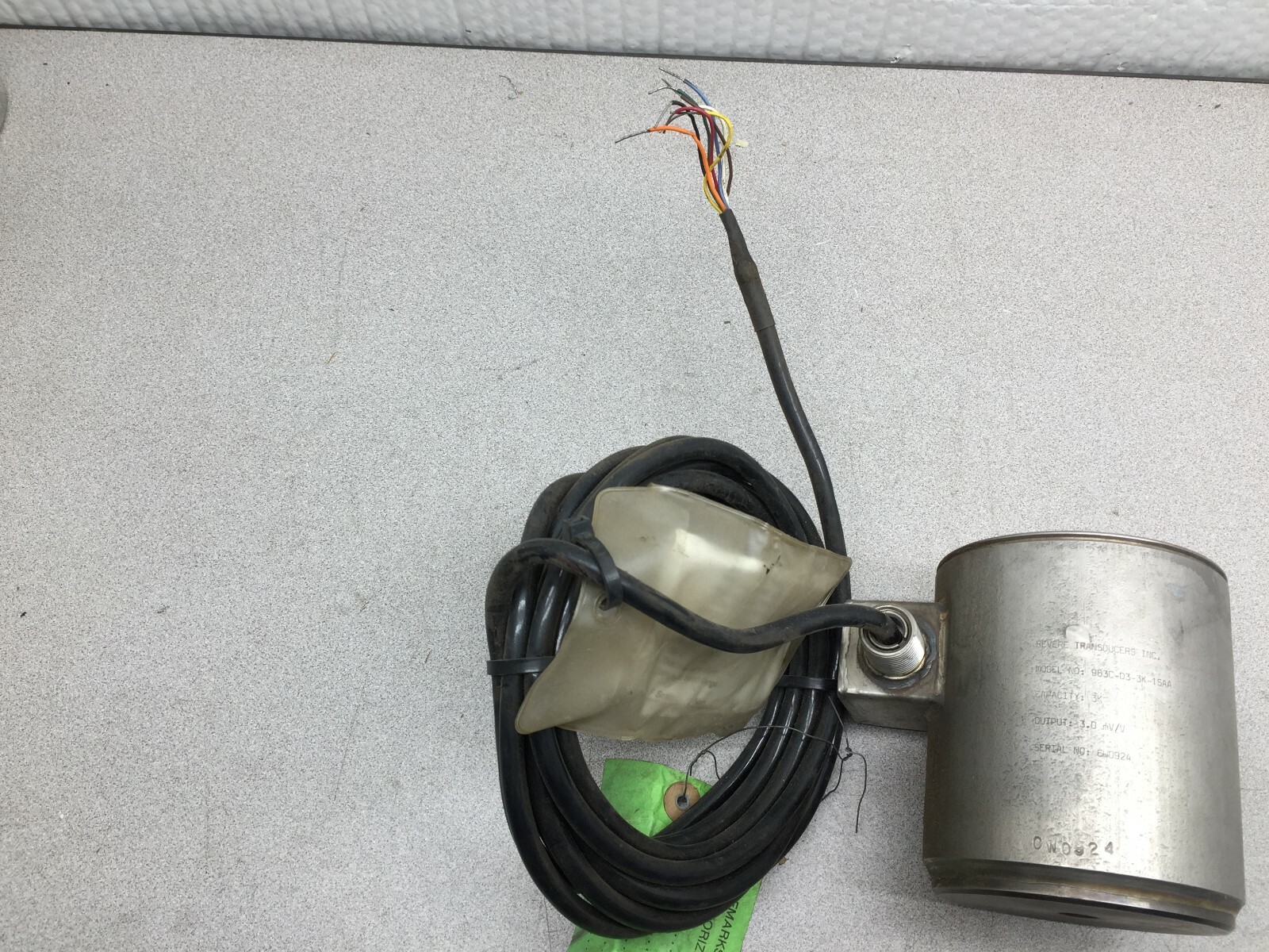 NEW NO BOX REVERE TRANSDUCERS INC CAPACITY 3K 3.0MV/V LOAD CELL 963C-D3-3K-15AA