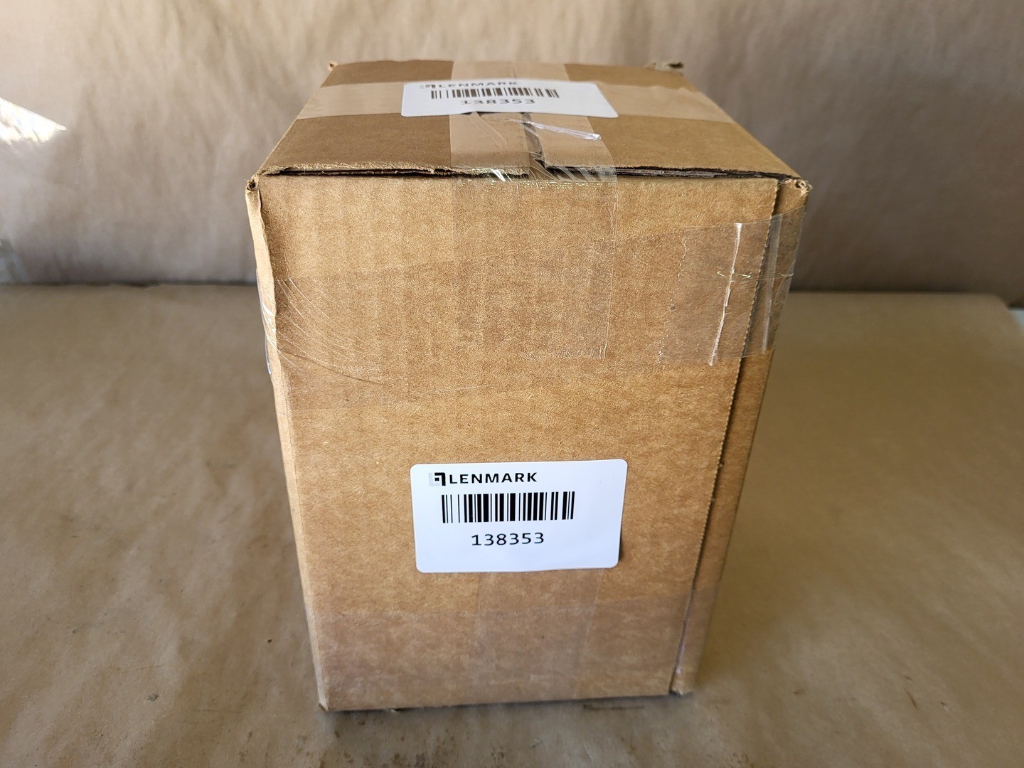 SURPLUS NEW Caterpillar Bucket Tooth Adapter HL6047.487 (Box of 6) – Parts