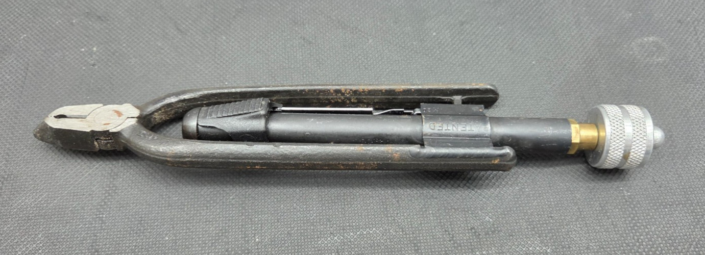 BLUE POINT MODEL WT11D AVIATION WIRE TWISTER AND CUTTER PLIERS