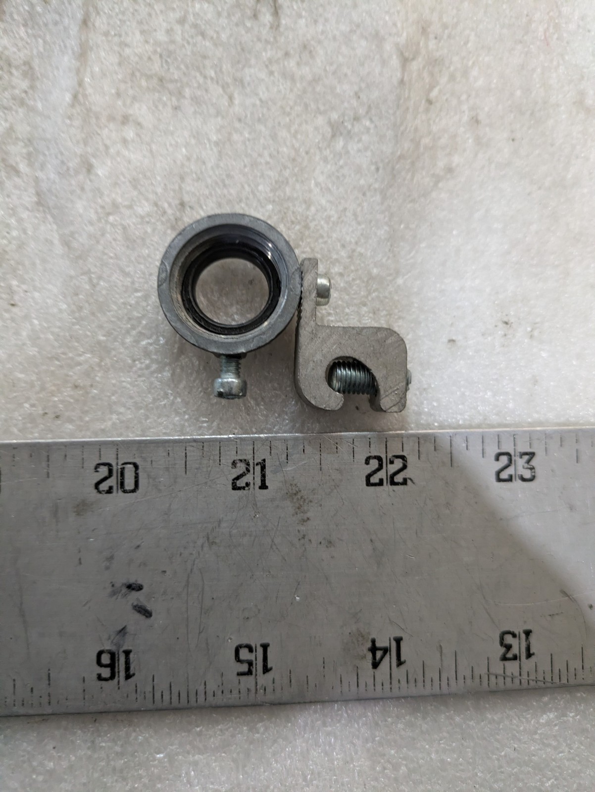 APPLETON GBL100 GROUNDING BUSHING 1/2IN INSULATED ZINC CONDUIT 4-14AWG 5/order