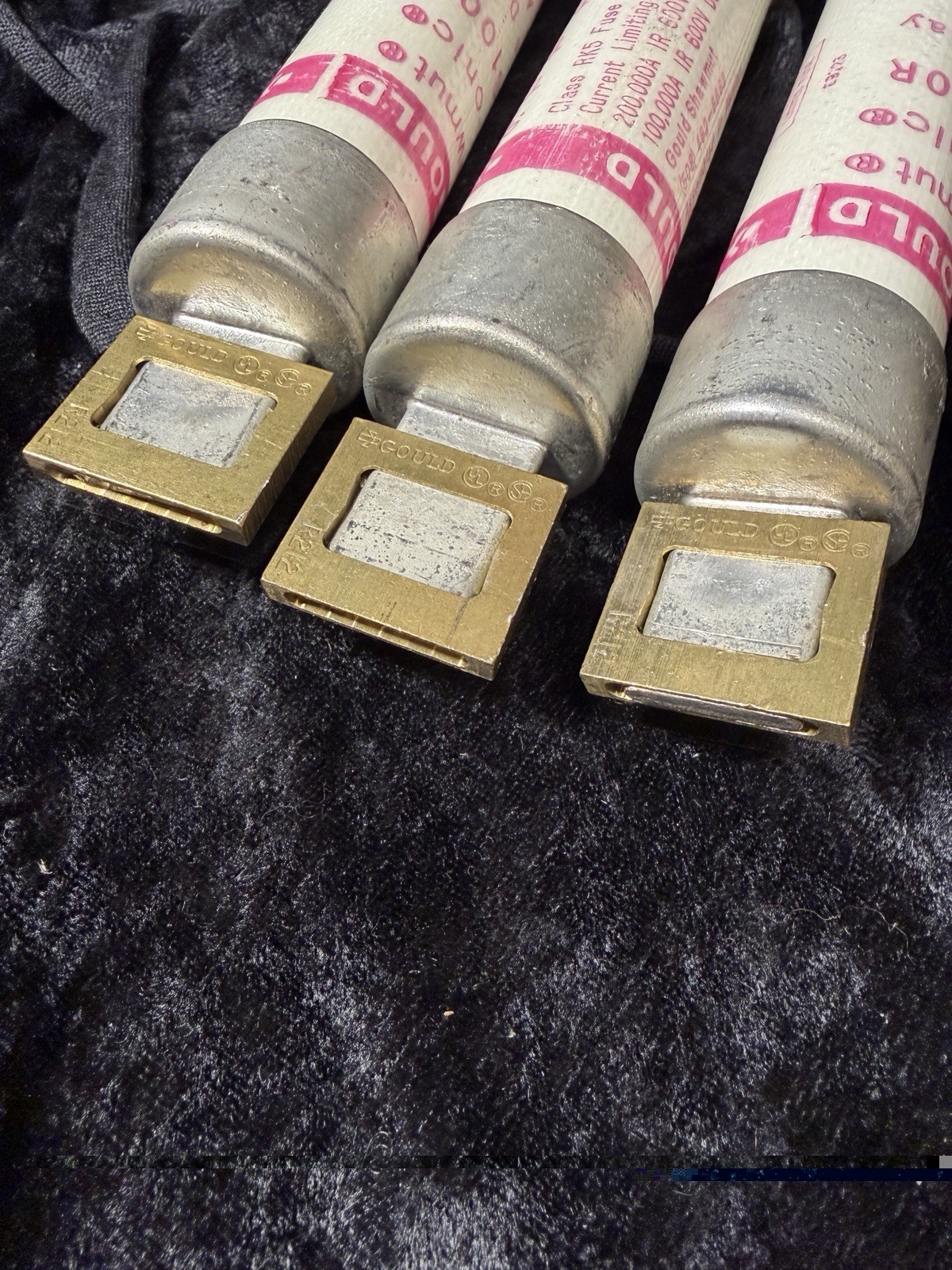 (Lot of 3) Gould Shawmut TRS100R Tri-onic Time Delay Fuse w/R212 Reducers 600v