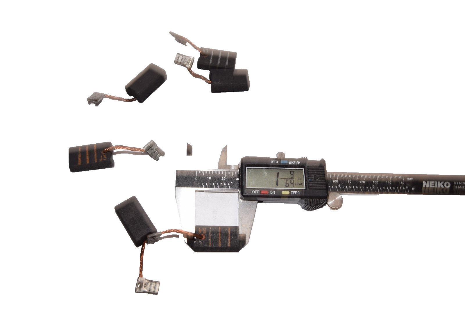 411609 218 , 1-9/64″ x 5/8″ x 3/8″ Carbon Motor Brush (New – Lot of 6)