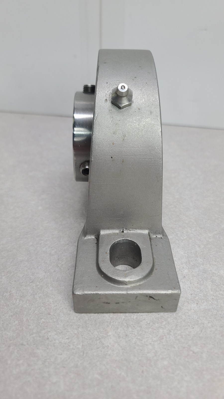 IPTCI SP210 SS Bearing Housing W/ SUC210-32g 2″ Bearing