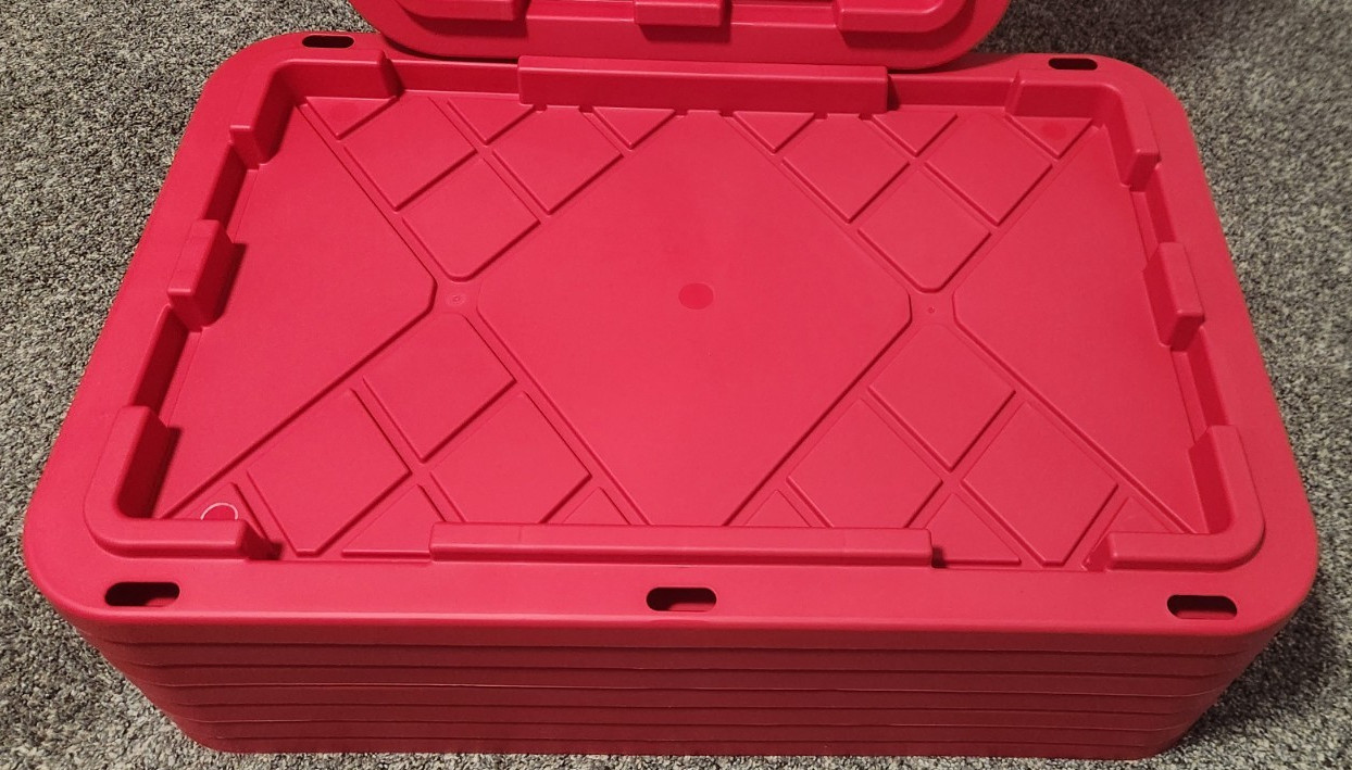 (QTY 8) Greenmade 30-in. x 20-in. Red Snap Lock LID For 27 Gallon Storage Box