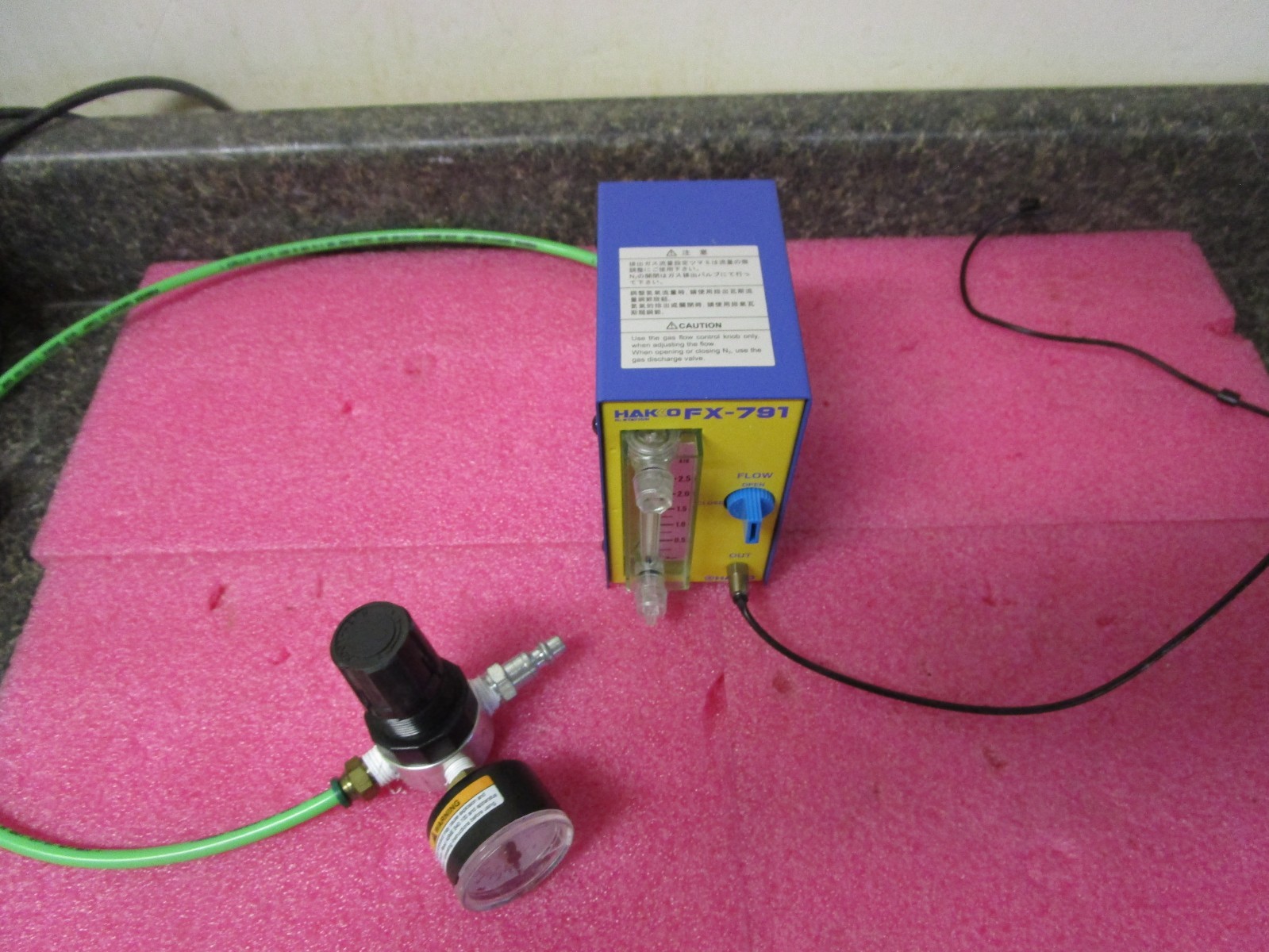 Hakko FX-791-01 Nitrogen Controller with Watt Fuildair R374-02CG