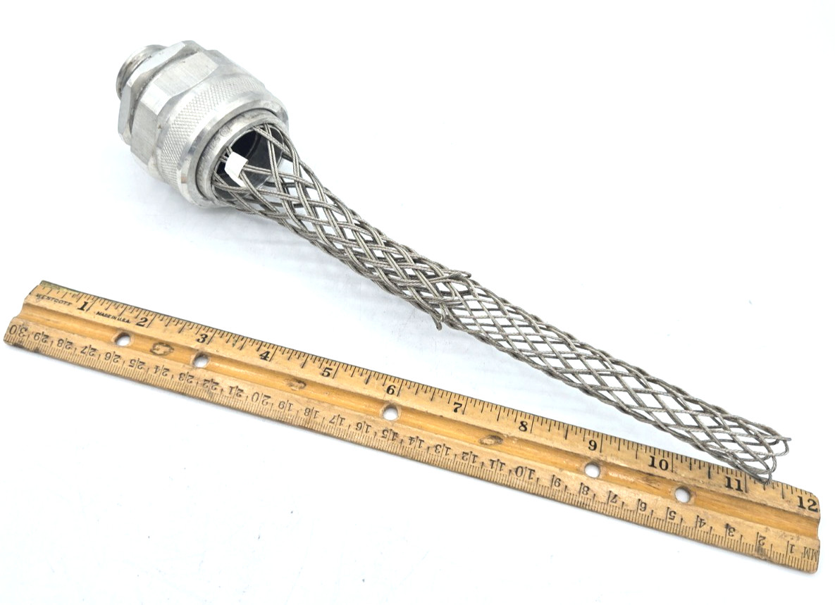 Woodhead 36270N Deluxe Cord Grips Strain Relief 1″ NPT 1.000-1.125″ Cable Dia