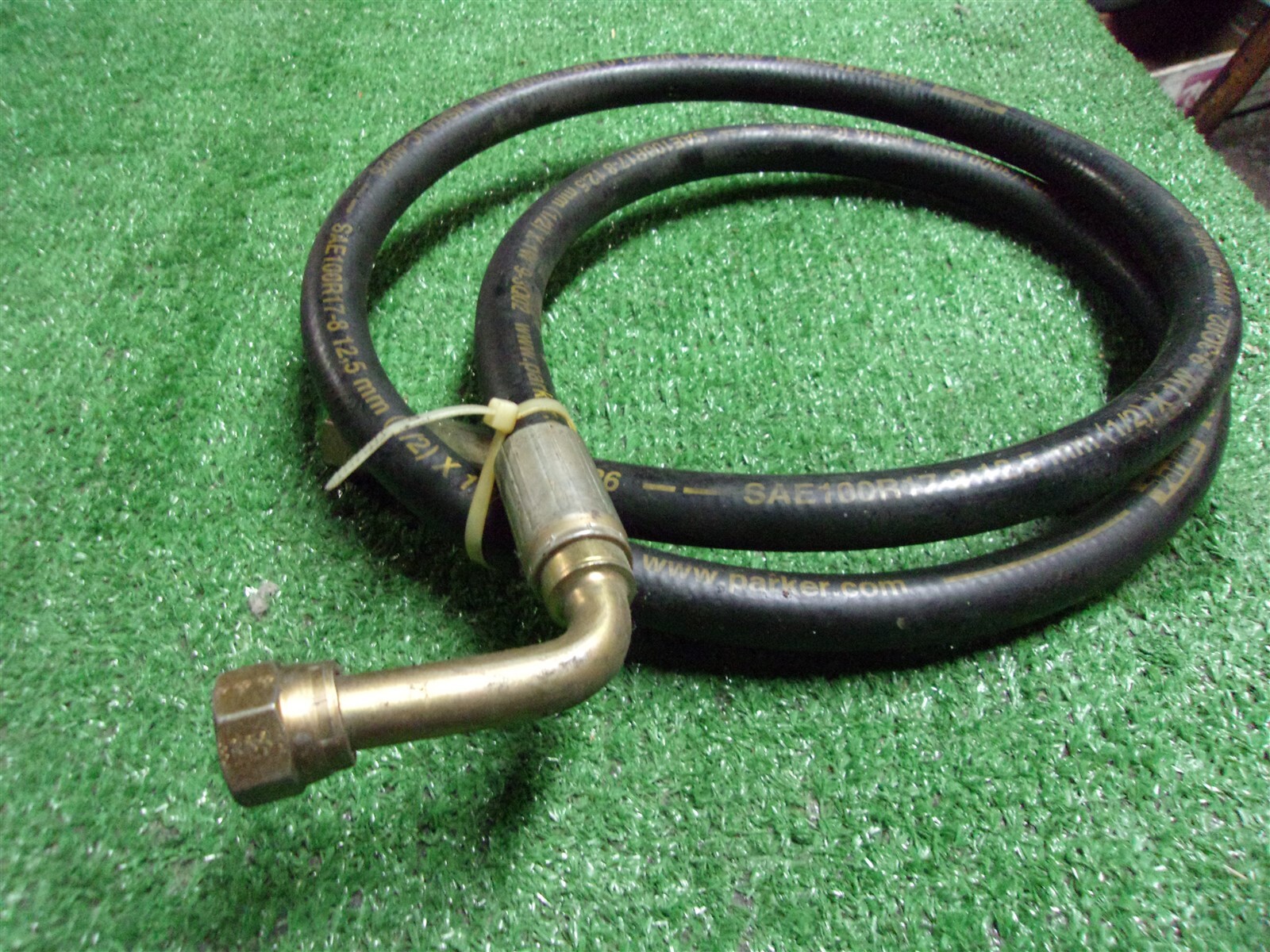Hydraulic Hose SAE 100R17-8 1/2″ x 1″ W 3000 psi with Fittings *FREE SHIPPING*