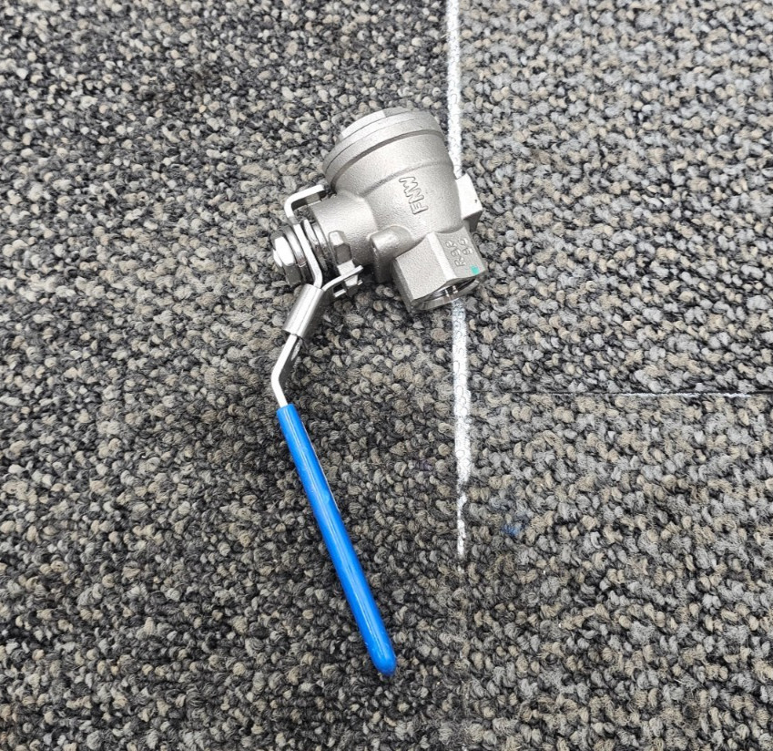 Fnw FNW220AD 1/2″ Full Port Locking Lever 2000# Ball Valve Stainless