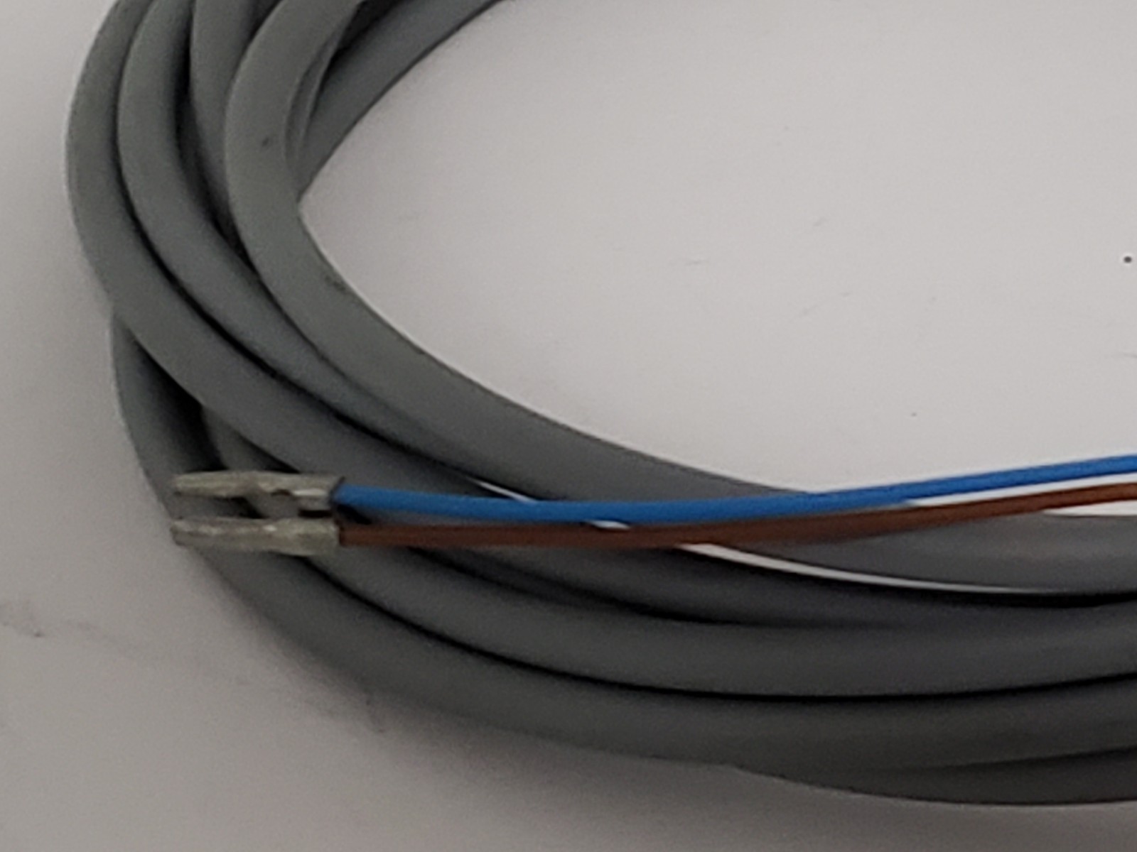 TURCK 4700510 MAGNETIC FIELD SENSOR RECTANGULAR 2 WIRE NNB