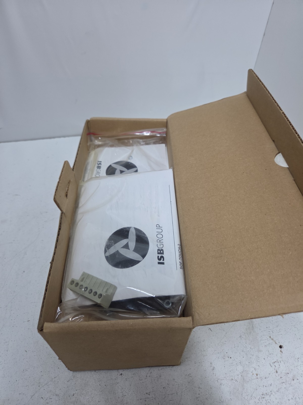 SOF TOUCH ST-0001 INDUSTRIAL MACHINE SWITCH 15-30 VDC 10A (2Pcs) **NOS**