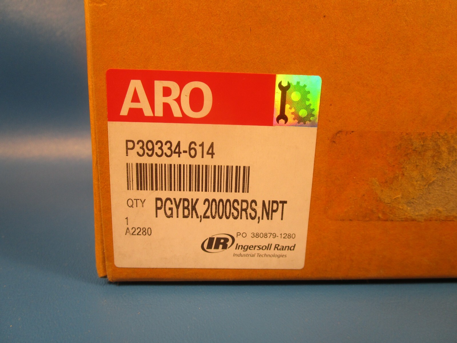 ARO PGYBK, 2000 SRS, NPT, P39334-614 FILTER/ REGULATOR, PIGGYBACK 3/8″