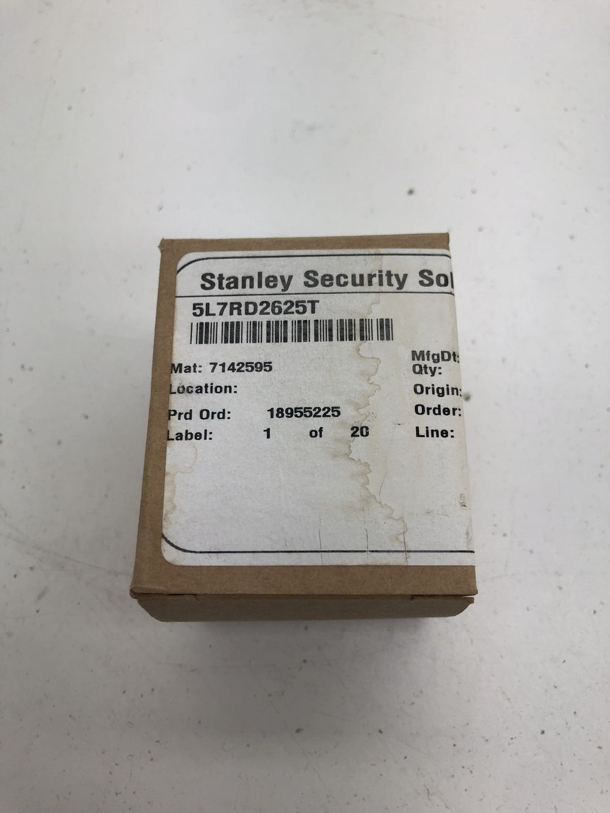 Stanley Security Solutions 5L7RD2625T CHROME DEAD BOLT