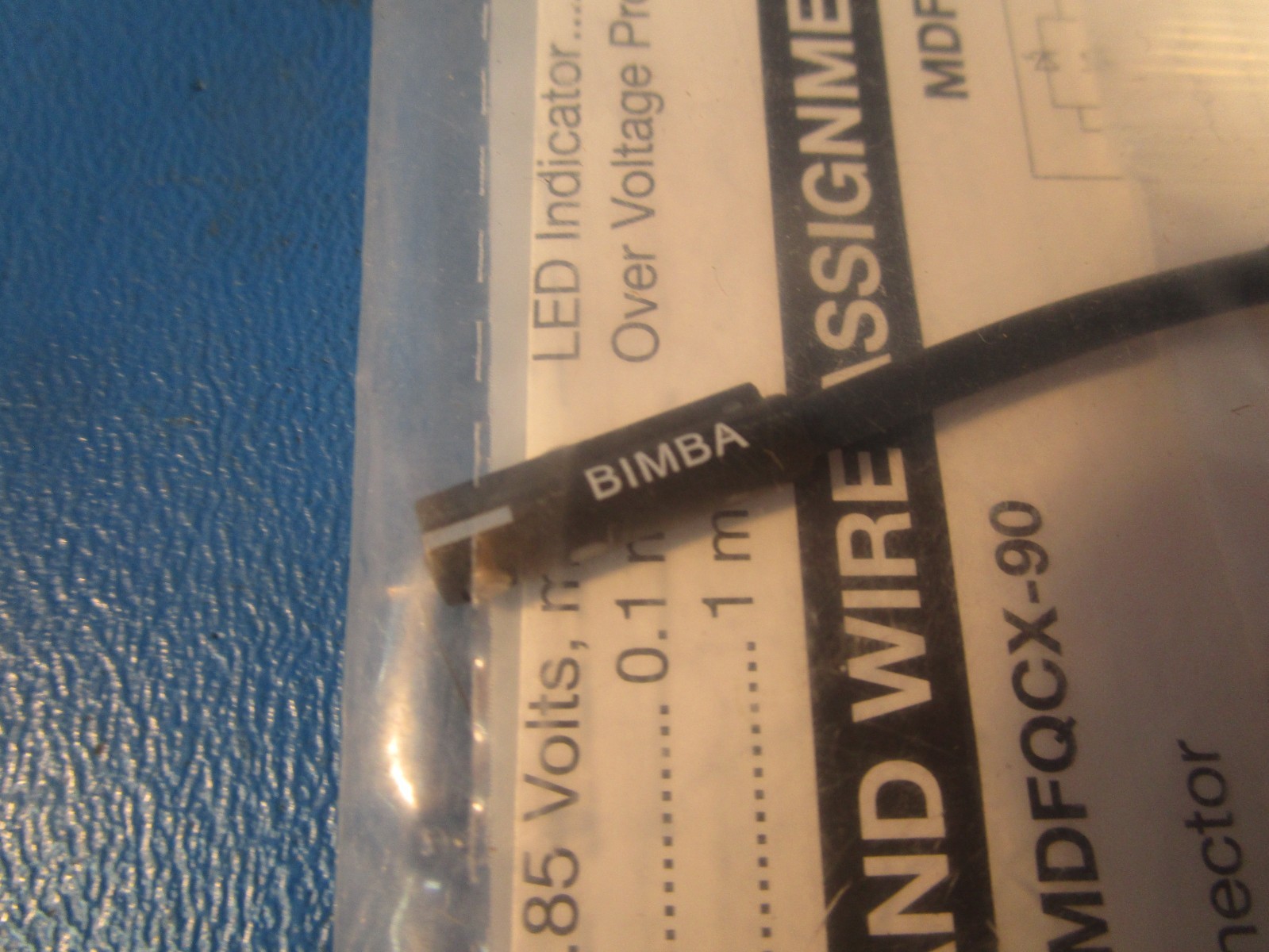 Bimba MDFQ, Edge Switch, 3 Pins, Reed and Solid-State Switch, 6″ Cable