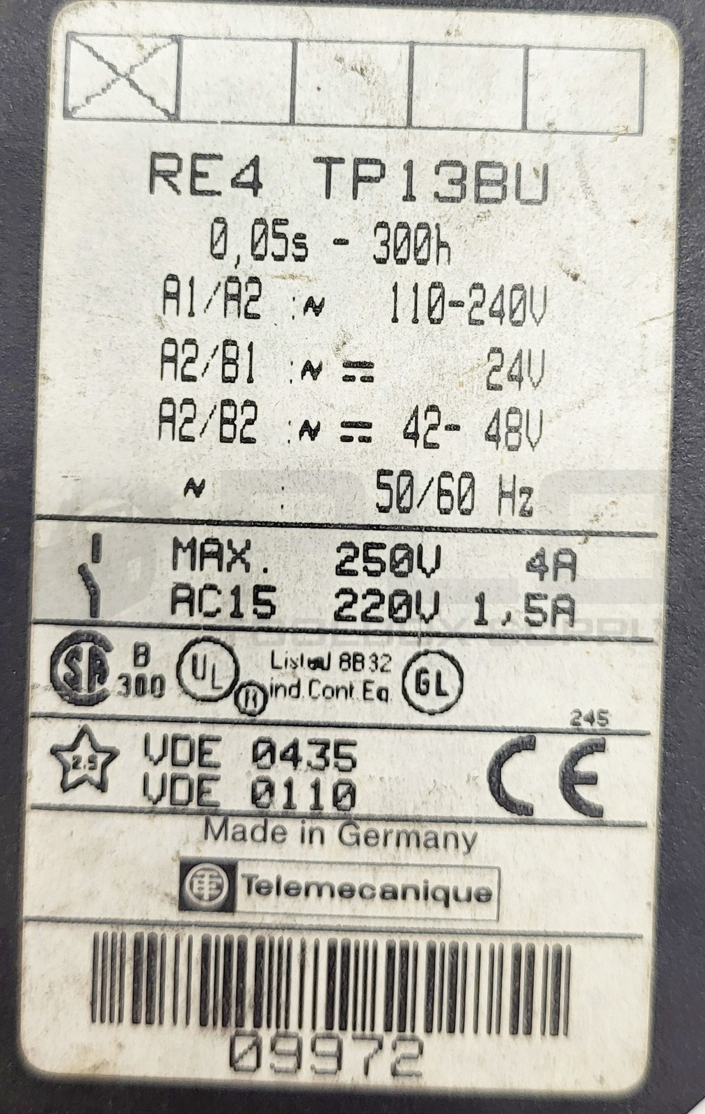 TELEMECANIQUE RE4 TP13BU TIME DELAY RELAY 0.5S-300H