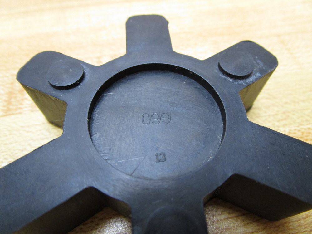 Part 099 Spider Coupling Insert Black Closed Center (Pack of 2)