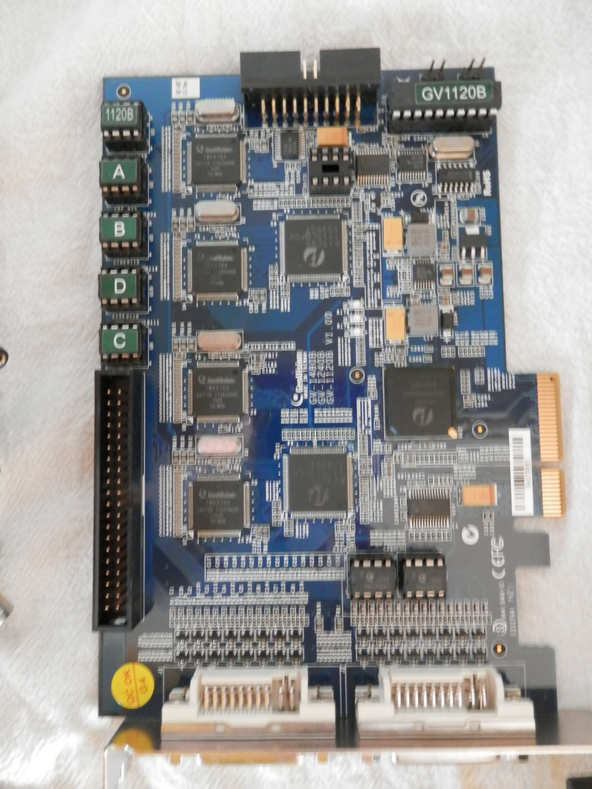 GV-1120B 16 Ch PCI-E DVR CCTV GeoVision Card w/cables and DV-AT1209A-D9P PS